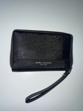Marc Jacobs Black Saffiano Leather Zip Wristlet Wallet with Gold Logo